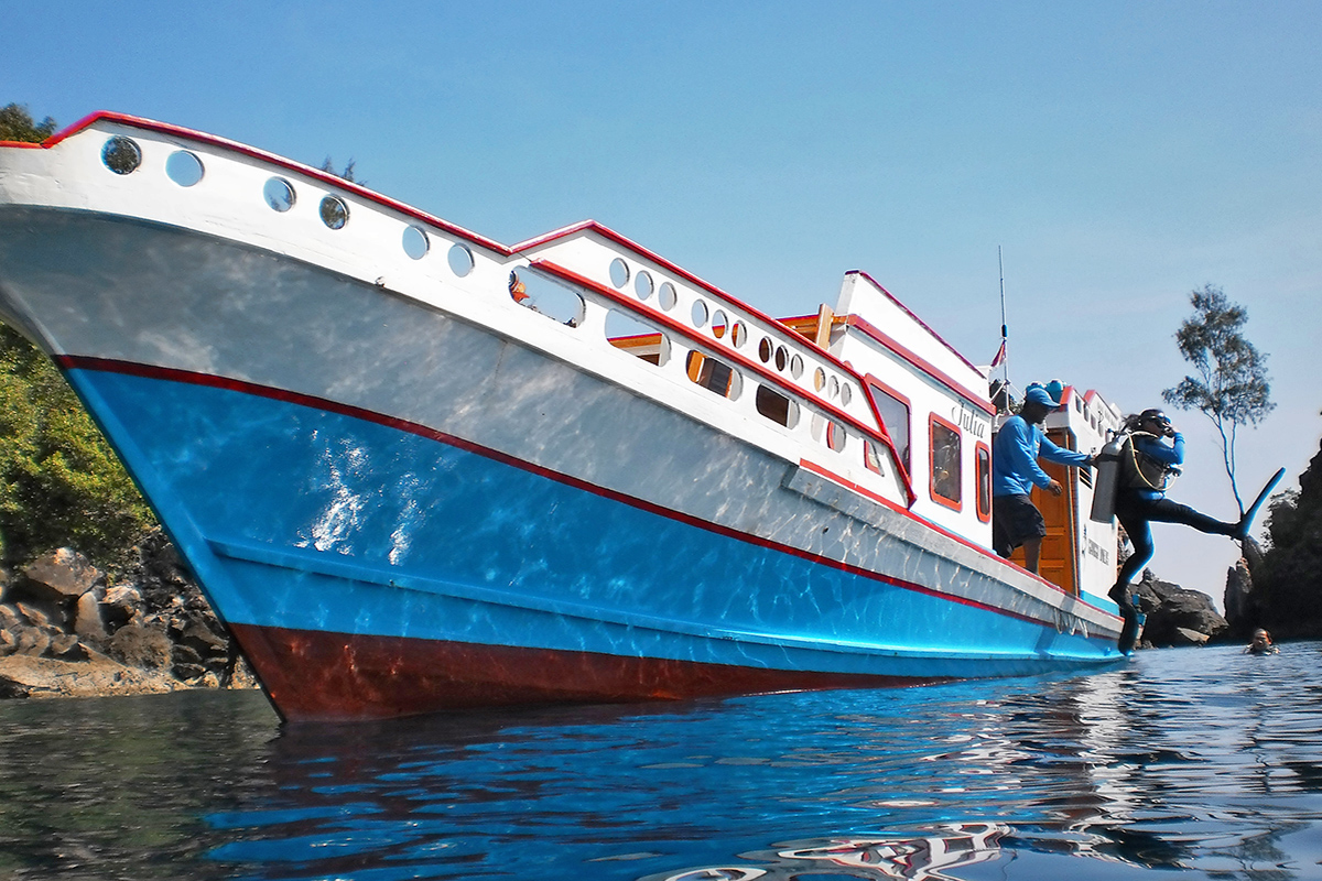 Diving Manado Tua and the Bunaken Marine Park