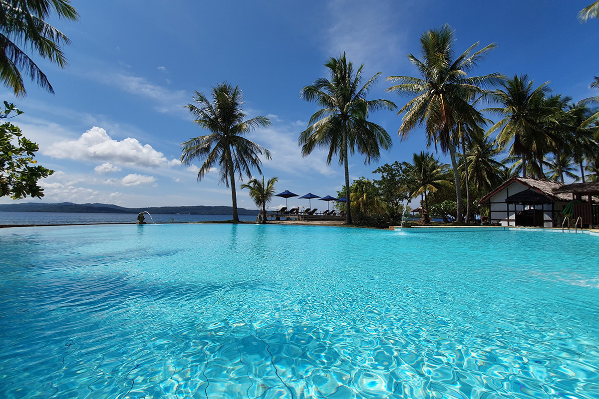 Swimming pool at Gangga Island Resort & Spa